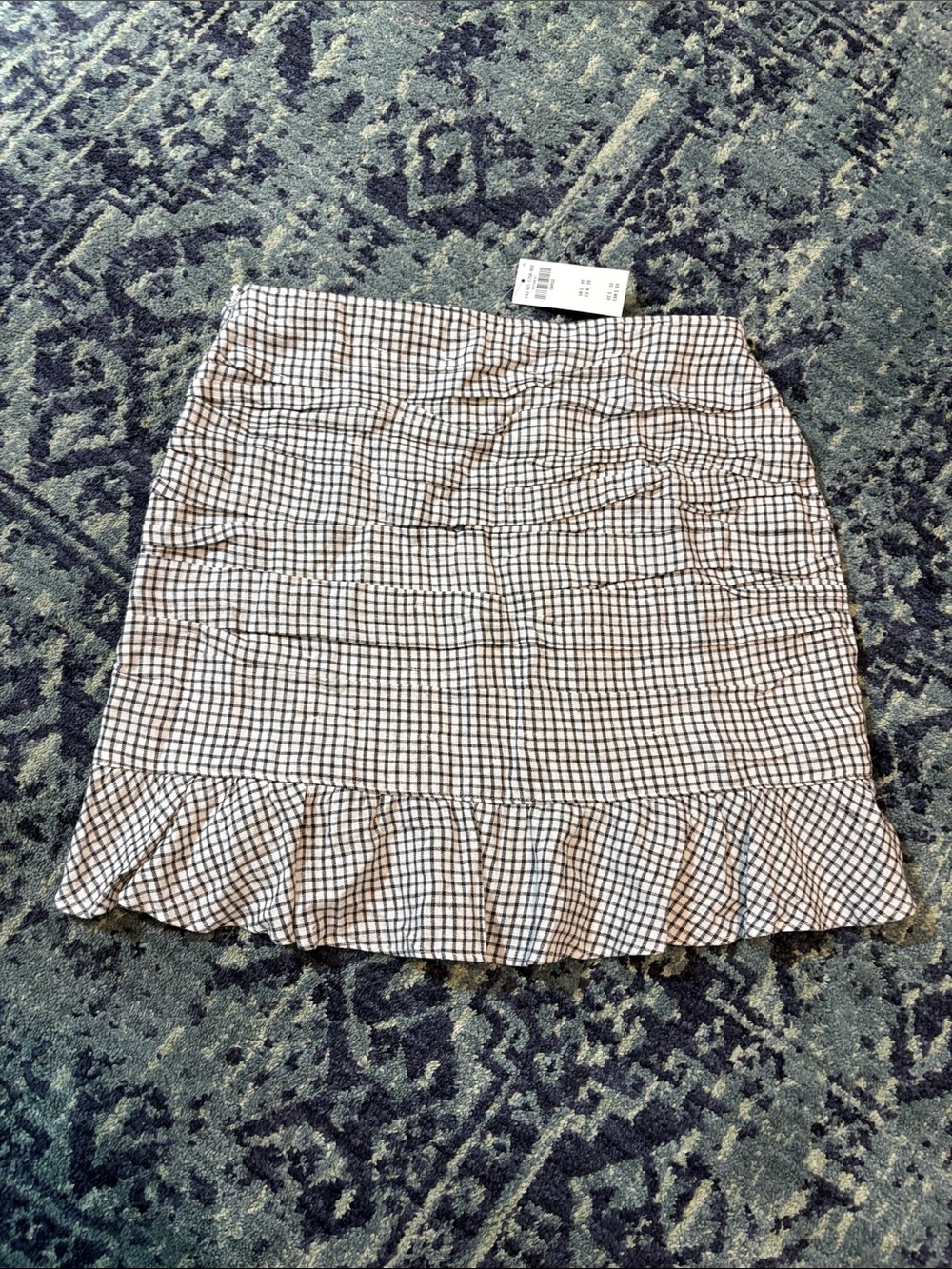Abercrombie & Fitch Beige and Black Gingham Ruffle-Hem Mini Skirt